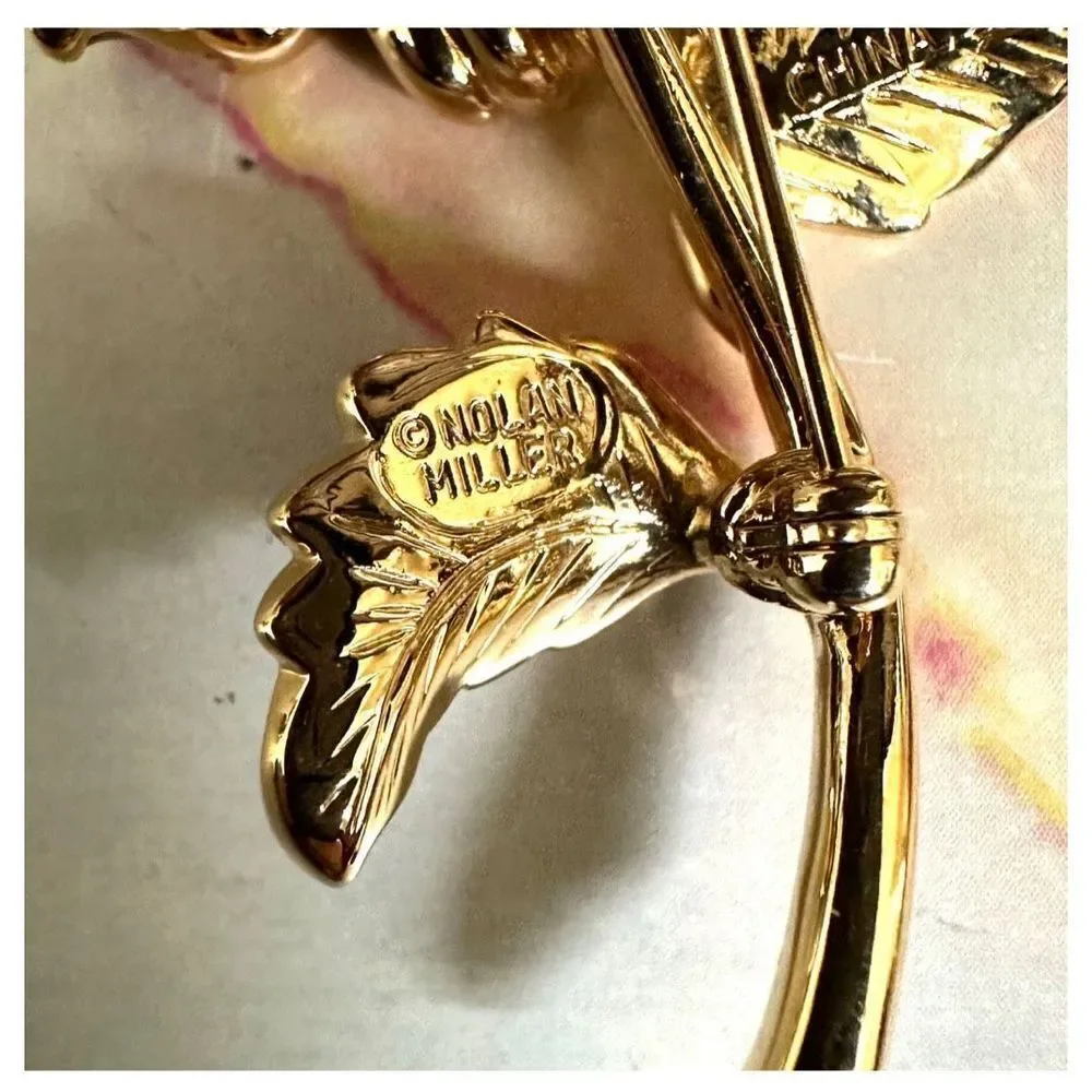 Nolan Miller vintage flower brooch